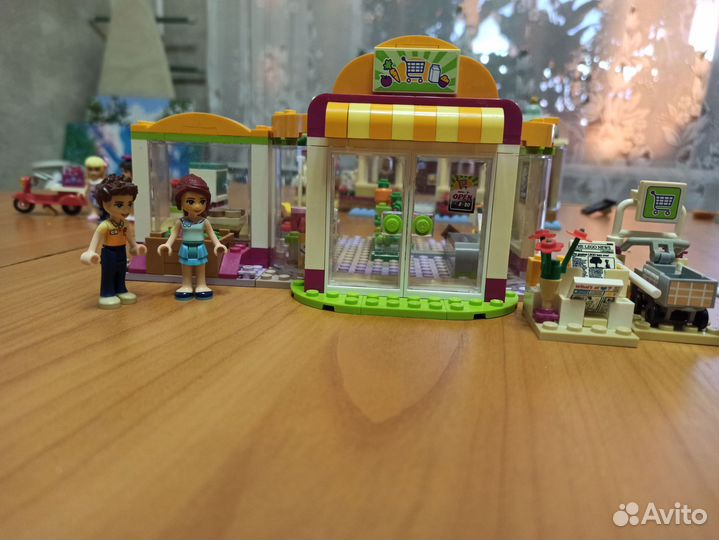 Лего френдс