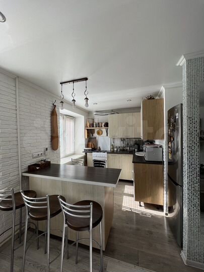 2-к. квартира, 44 м², 1/4 эт.