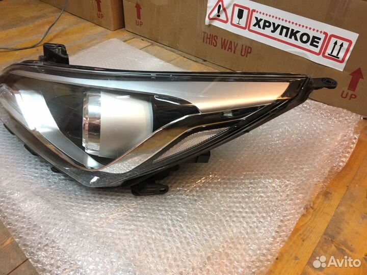 Фара левая и правая Hyundai Solaris 1 рестайл