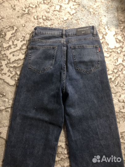 Джинсы женские