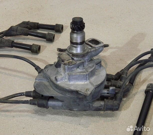 Распределитель зажигания Nissan Maxima J30 3.0