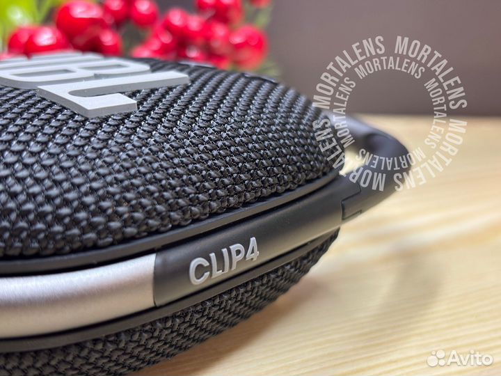 Колонка JBL clip 4 Черная