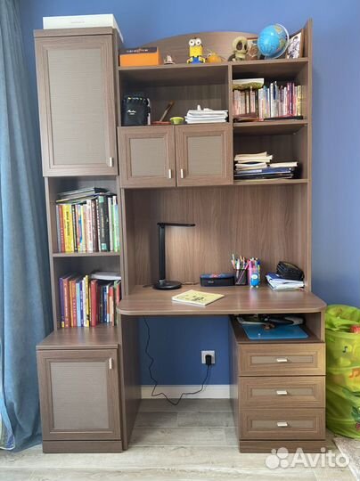 Детский стол школьника