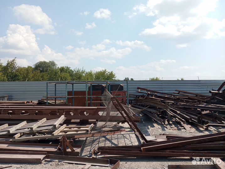 Металл вторичный (деловой лом)