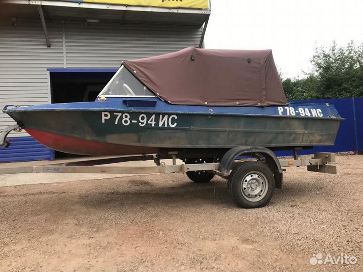 Лодка Крым водомет