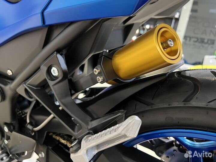 Электромотоцикл Yamaha R3