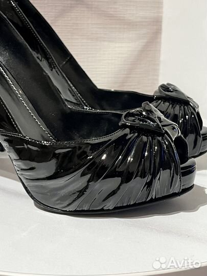 Туфли черные лаковые 38,5
