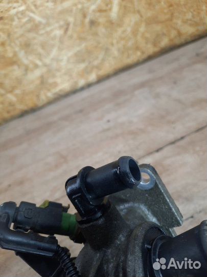 Термостат Opel Astra H 5дв хечбек Z13DTH 2008