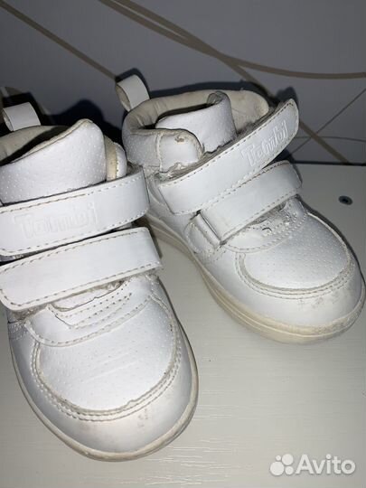 Кроссовки на мальчика