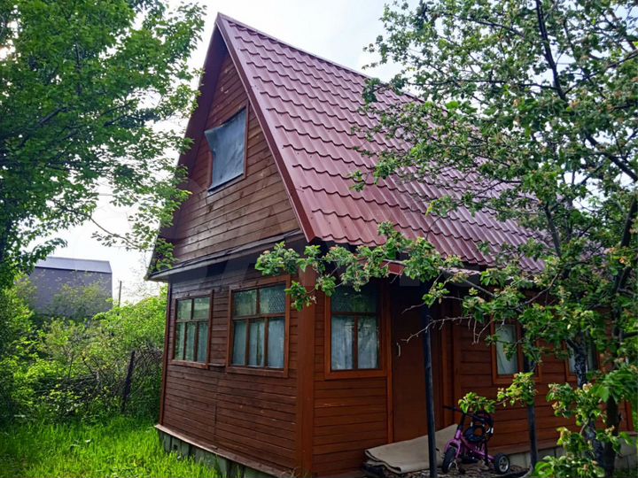 Дача 25 м² на участке 8 сот.