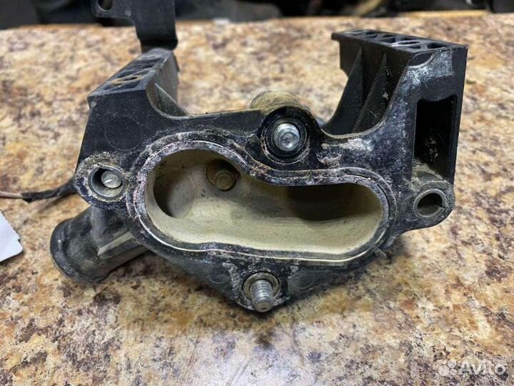 Корпус термостата Ford Focus 2 1.6 2006