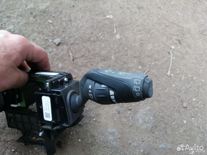 Подрулевой переключатель Ford Focus 3