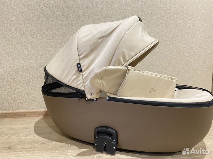 Коляска Quali Boston