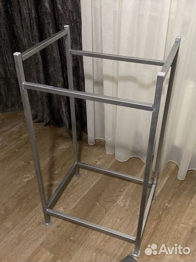 Стеллаж для хранения колес (резины)