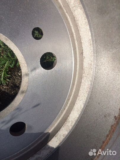 Задние тормозные диски W163 (оригинал - 331 мм.)