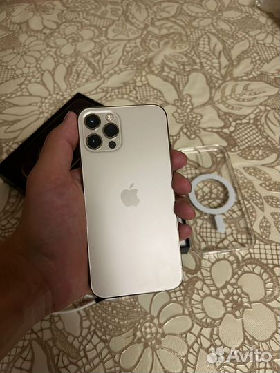 iPhone 12 Pro, 256 ГБ