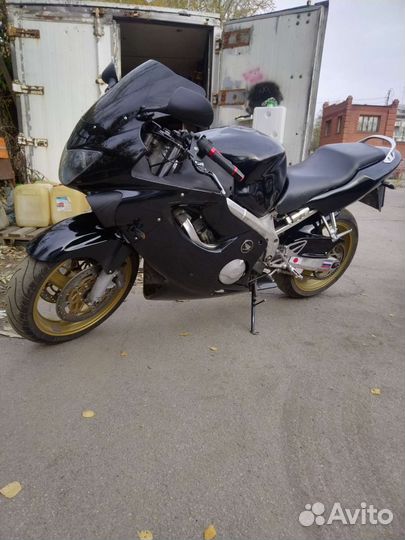 Honda cbr 600 f4