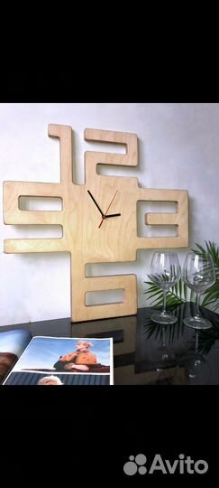 Часы настенные