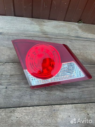 Фонарь багажника задний левый Honda Civic 4D 1.3