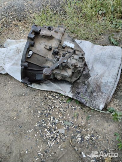 Коробка на Джили мк Кросс