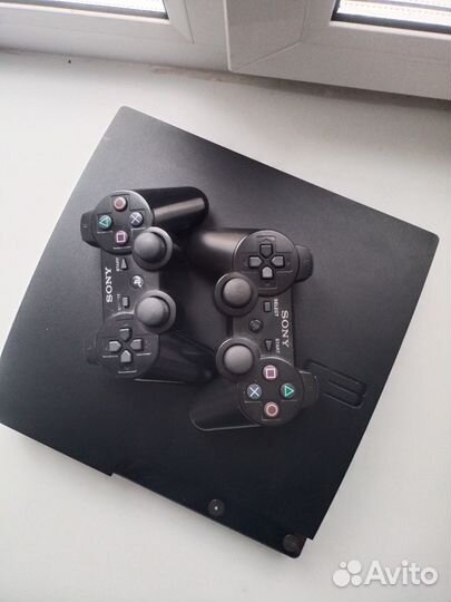 Sony PS3 slim 320 Гб 2 геймпада прошитая