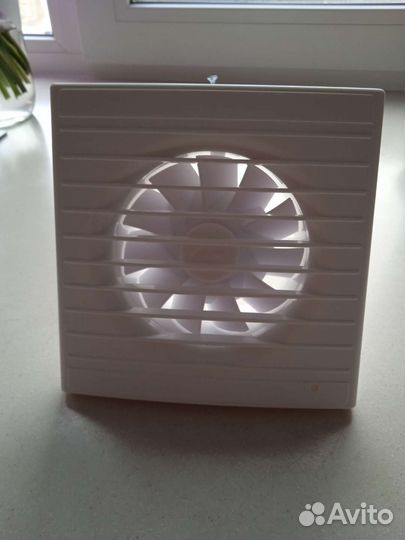Вентилятор вытяжной