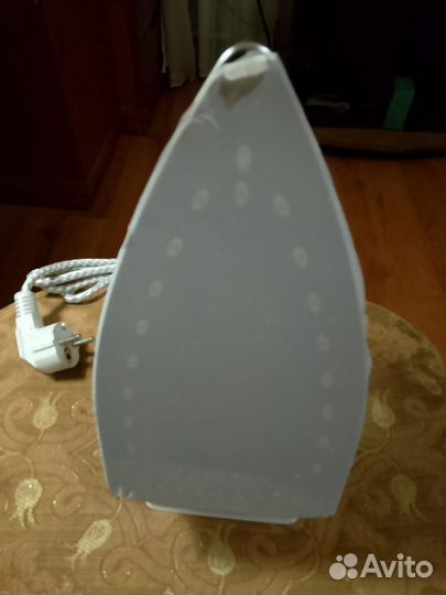 Утюг новый в упаковке dexp