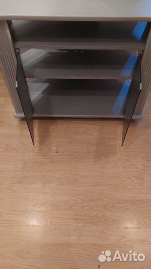 Тумба под телевизор