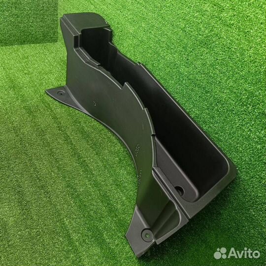 Ящик под инструменты / набор инструментов