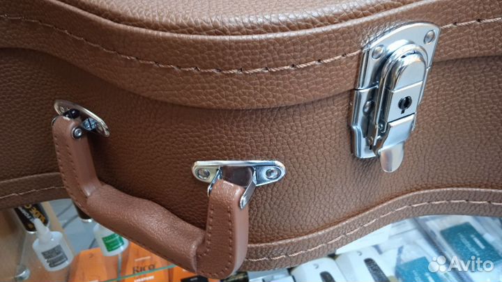 Acury WC-115BC Brown. Кейс для Акустической Гитары