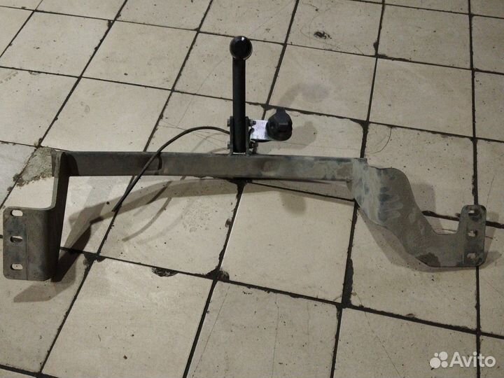 Фаркоп на nissan X-Trailт31