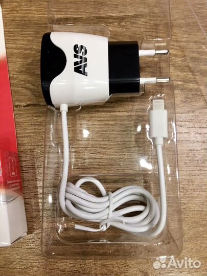 Зарядное устройство для iPhone