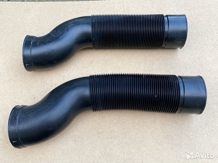 Патрубки воздушного фильтра Mercedes m119
