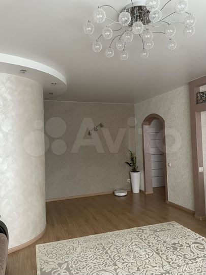 3-к. квартира, 79,8 м², 2/5 эт.