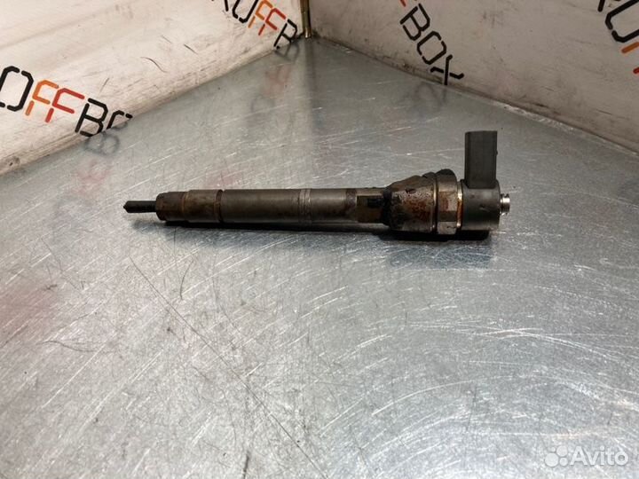 Форсунка Mercedes C-Class W203 OM611 2.2 CDI 2001