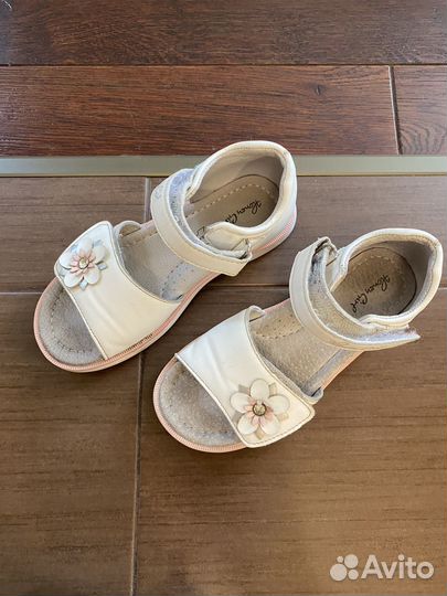 Обувь для девочки