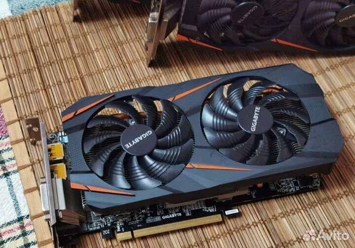 Видеокарта rx580 8gb gigabyte