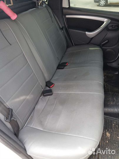 Чехлы Renault Daster l