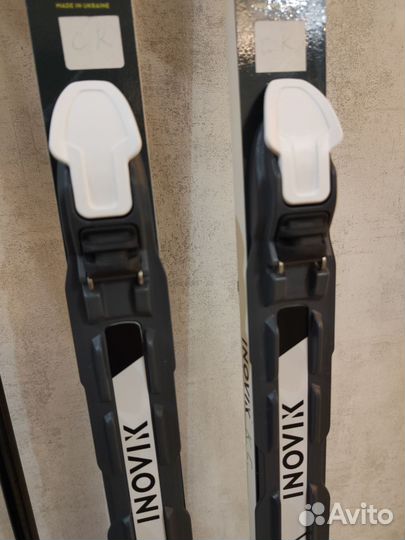 Беговые лыжи комплект: лыжи с креплениями и палки