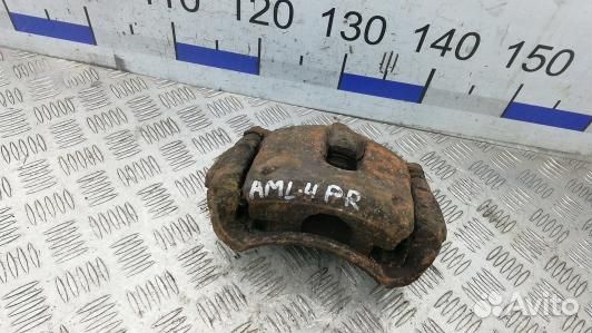 Суппорт тормозной передний правый toyota auris E15