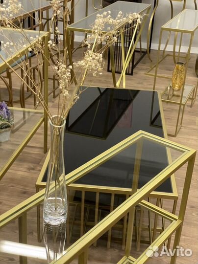 Консоль стеллаж