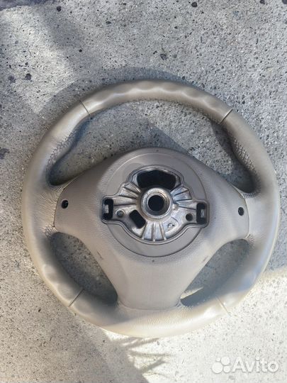 Руль Спортивный бмв ф30 без подушки после дтп