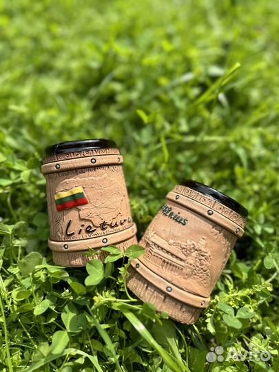 Пивные кружки пара Литва и Вильнюс сувенирные