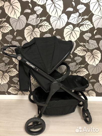 Продаётся отличная коляска