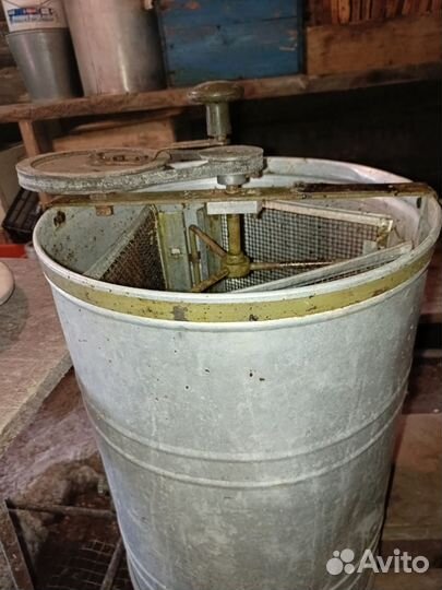 Инвентарь для пчеловодства