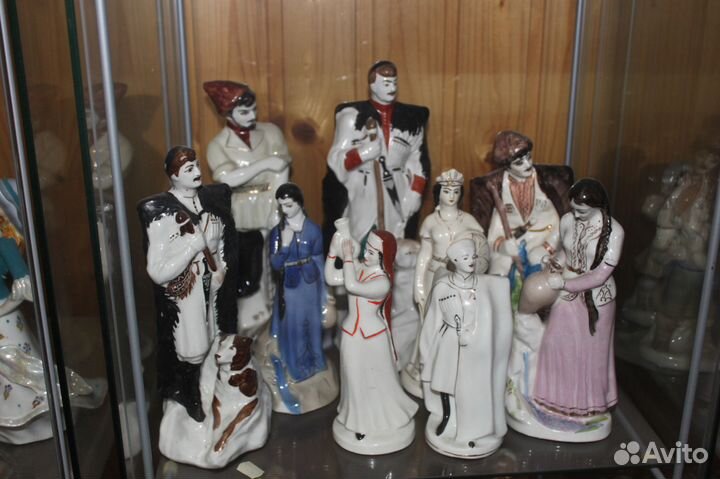 Фарфоровые скульптуры