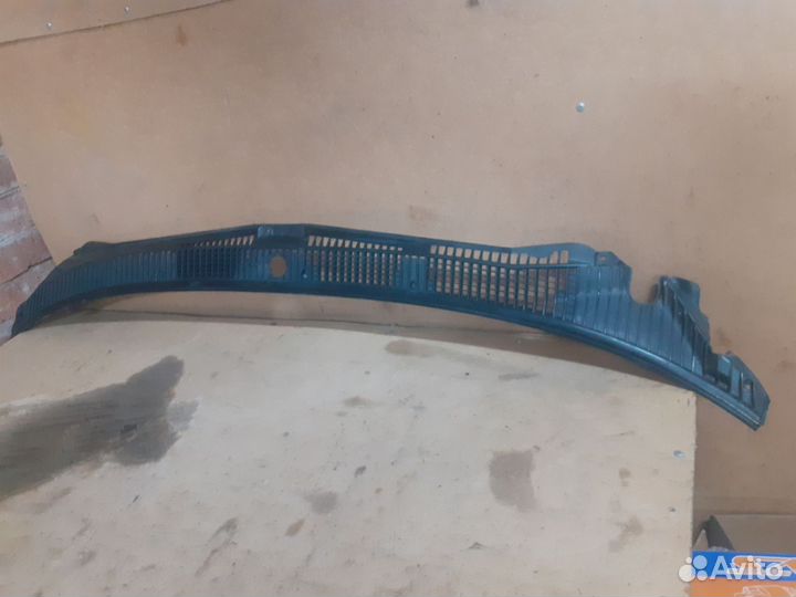 Жабо Toyota Starlet EP85