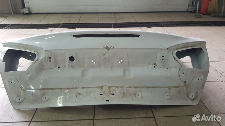 Крышка багажника Ford Mondeo 4 седан 1693786