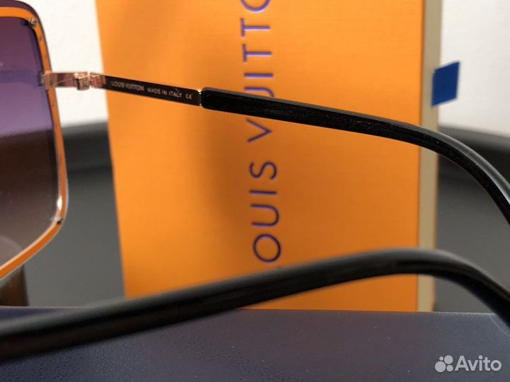 Солнечные очки Louis Vuitton