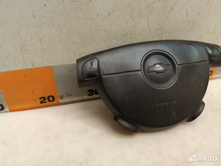 Подушка безопасности в руль Chevrolet Lacetti J200